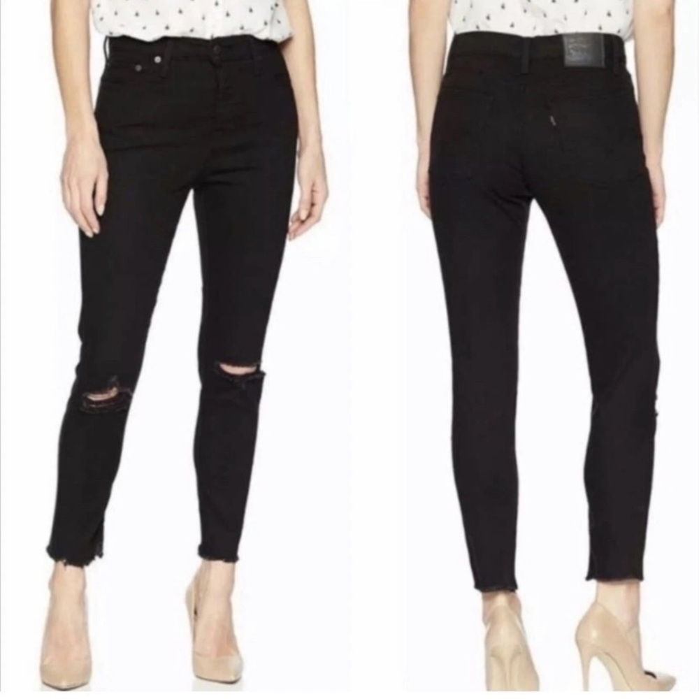 Women's Levi’s wedgie Distressed ripped knee Black Jeans Sz 29 EUC